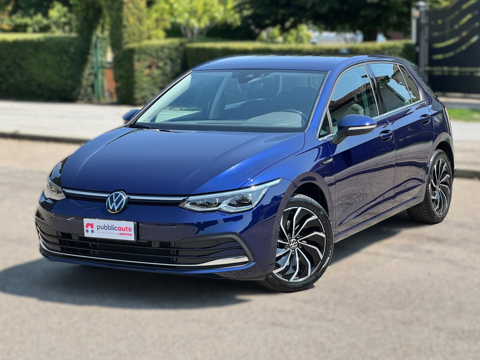 Volkswagen Golf fotografata da Pubblicauto per la presentazione dell’auto